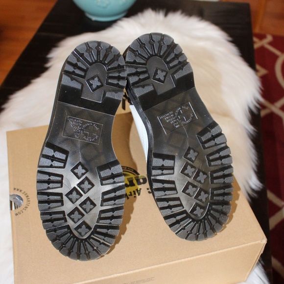 Dr. Martens, Jadon white Polished smooth platform leather boots - Picture 8 of 12